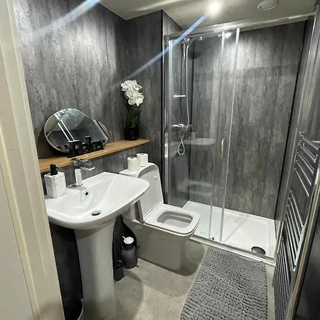 Stylish Mezzanine In Leeds (West Yorkshire)